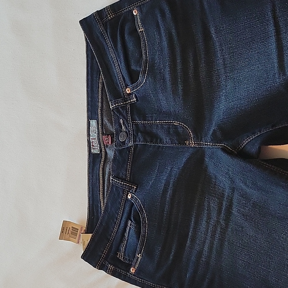 Lei Ashley Low Rise Slim Boot jeans